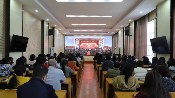 聚会现场.JPG