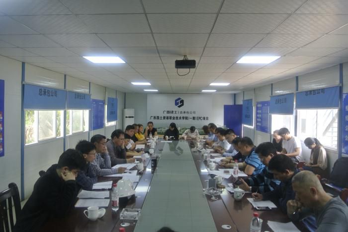7.2聚会现场。。。。。杨钰 摄700.JPG