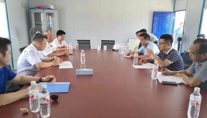 9调研聚会。。。 梁武益 摄700.jpg