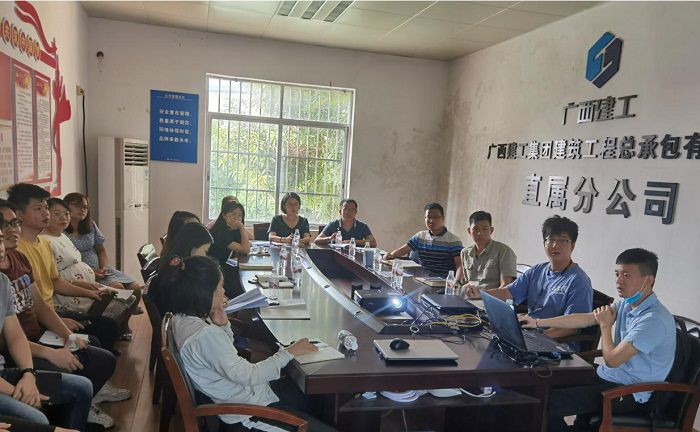 聚会现场。。 陆黎婷 摄.jpg