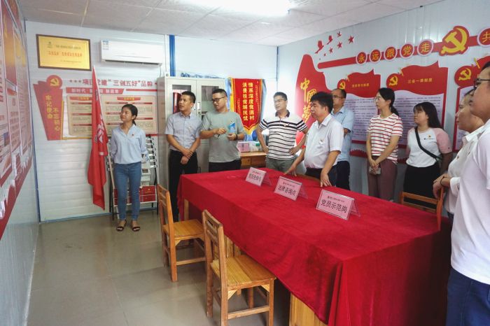 47观摩现场。。。。。。谢微旋 摄.jpg