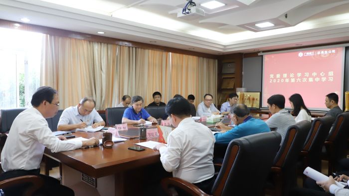 聚会现场。。。。。谭龙摄.jpg