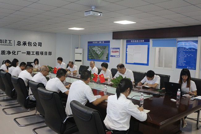 党课现场。。张钊林 摄（修图）.jpg