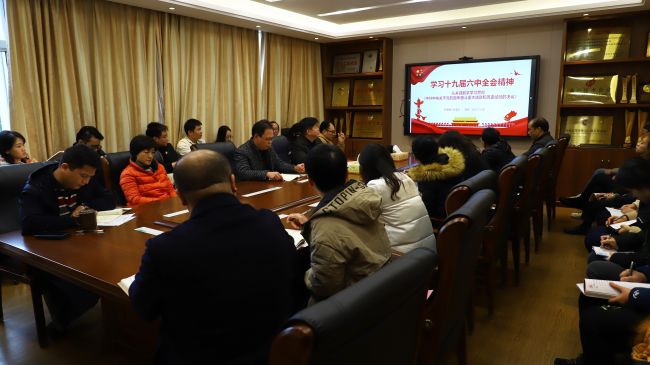 党课现。。。。。ㄔ迹.jpg