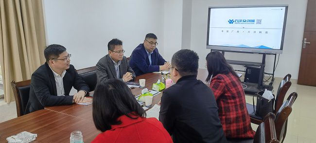 工业园聚会现场。。。。。。刘华 摄（修图）.jpg