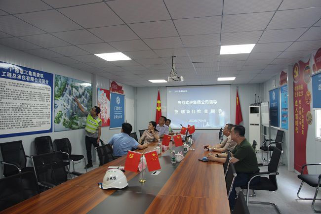 聚会现场。。。。。ㄐ尥迹.jpg