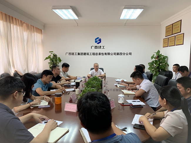 聚会现场。。。。。。蔡怡灵 摄（修图）.png