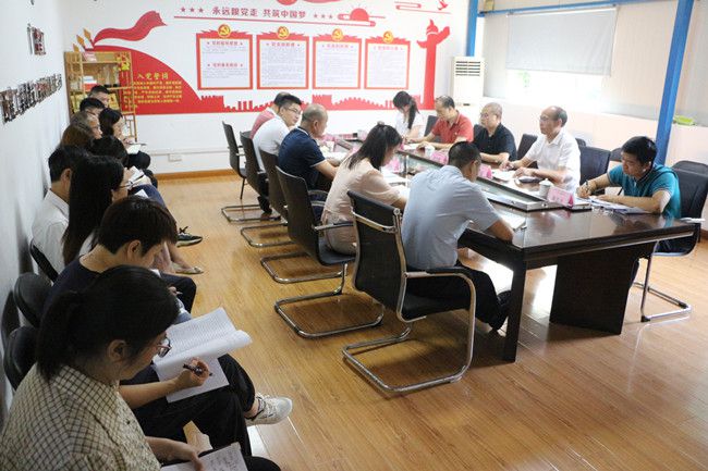 聚会现场。。。张钊林 摄（修图）.jpg