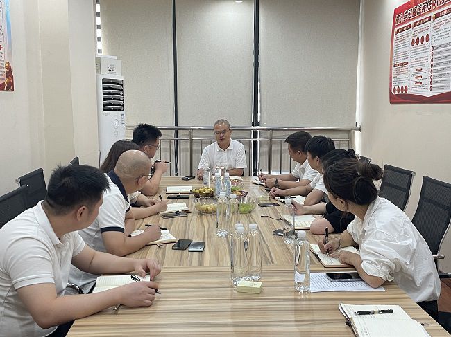 调研会现场。。。。；；；；频 摄（修图）.jpg