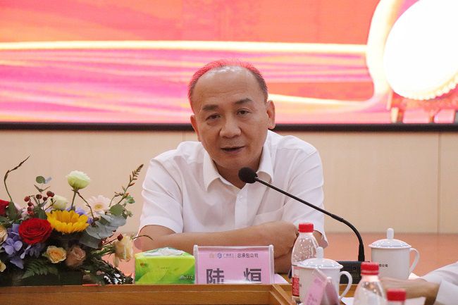 陆烜下达事情指示。。。。周煜川 摄（修图）.jpg