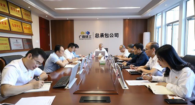 聚会现场摄（修图）.jpg