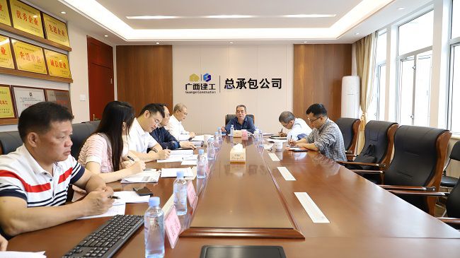 聚会现。。。。。ㄐ尥迹.jpg