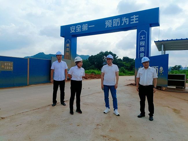 项目检查现场。。。。周新淳 摄（修图）.jpg