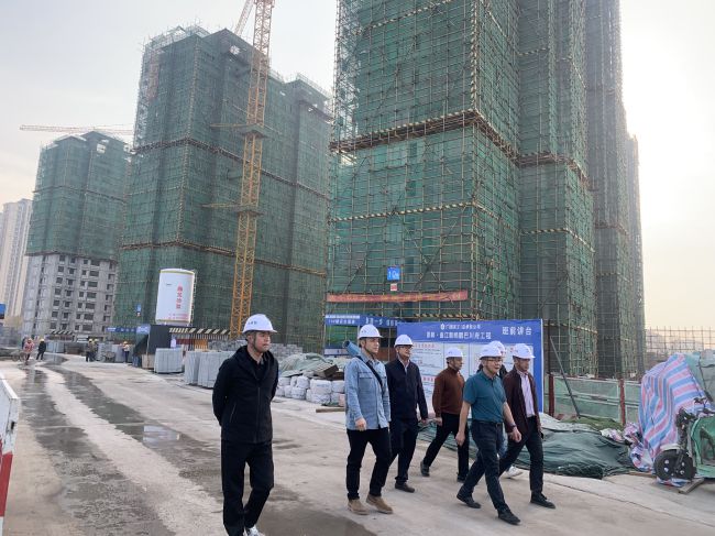 检查现场。。。。。。罗庆博 摄（修图）.jpg