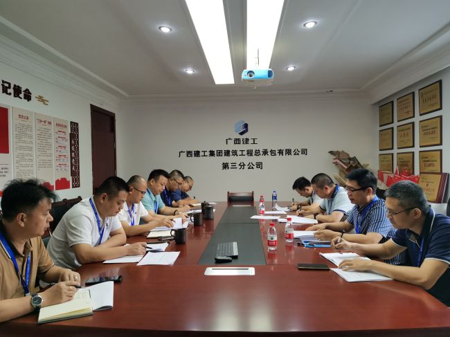聚会现场。。。。。梁红玉 摄（修图）.jpg