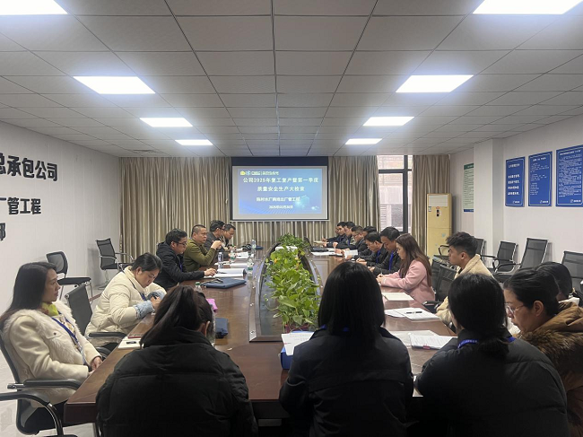 聚会现场。。。。。。卢丽君 摄650.png