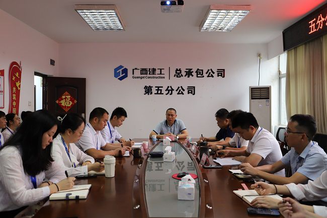 聚会现。。ㄐ尥00）.jpg